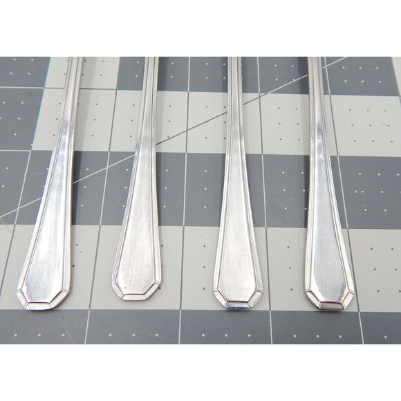 Supreme Cutlery by Towle Chestnut Hill Dessert Salad Fork Stainless Japan L/4 F - Picture 3 of 9